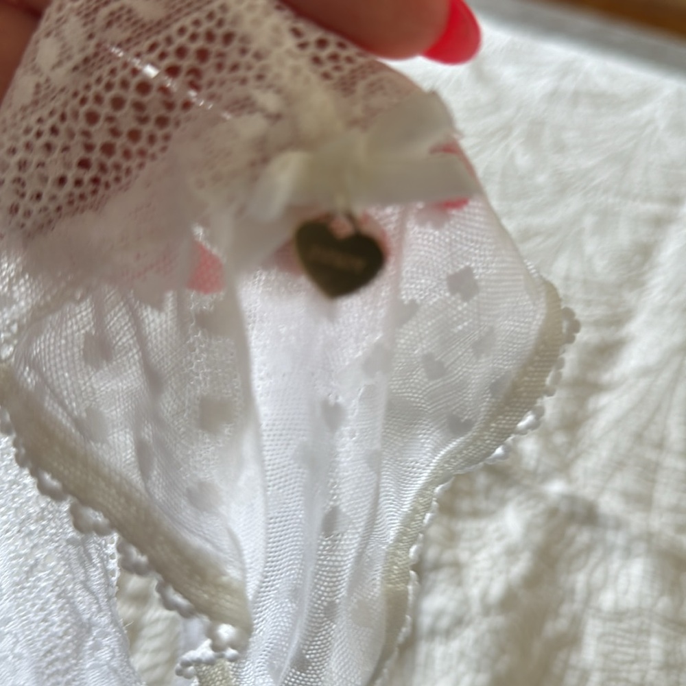 Juicy couture brand new in box with metal heart - Picture 5 of 6